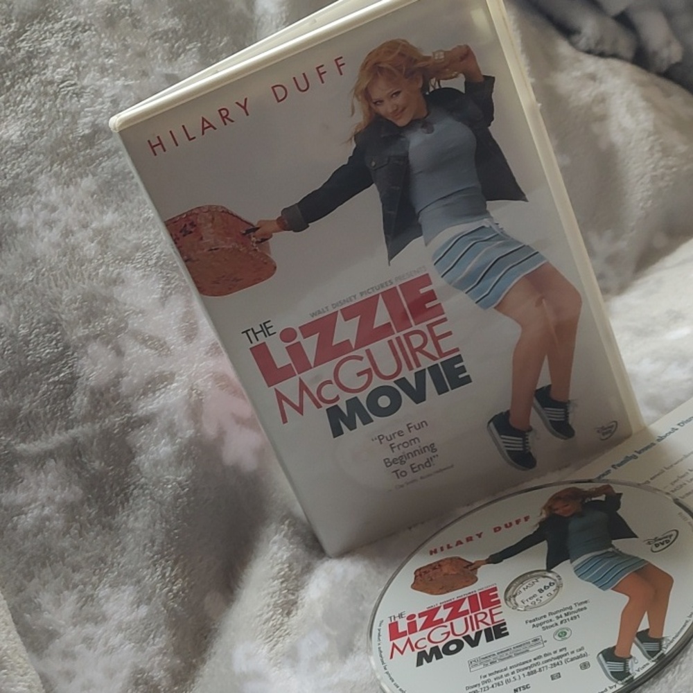 The Lizzie McGuire Movie (DVD) - White Case - Picture 1 of 6